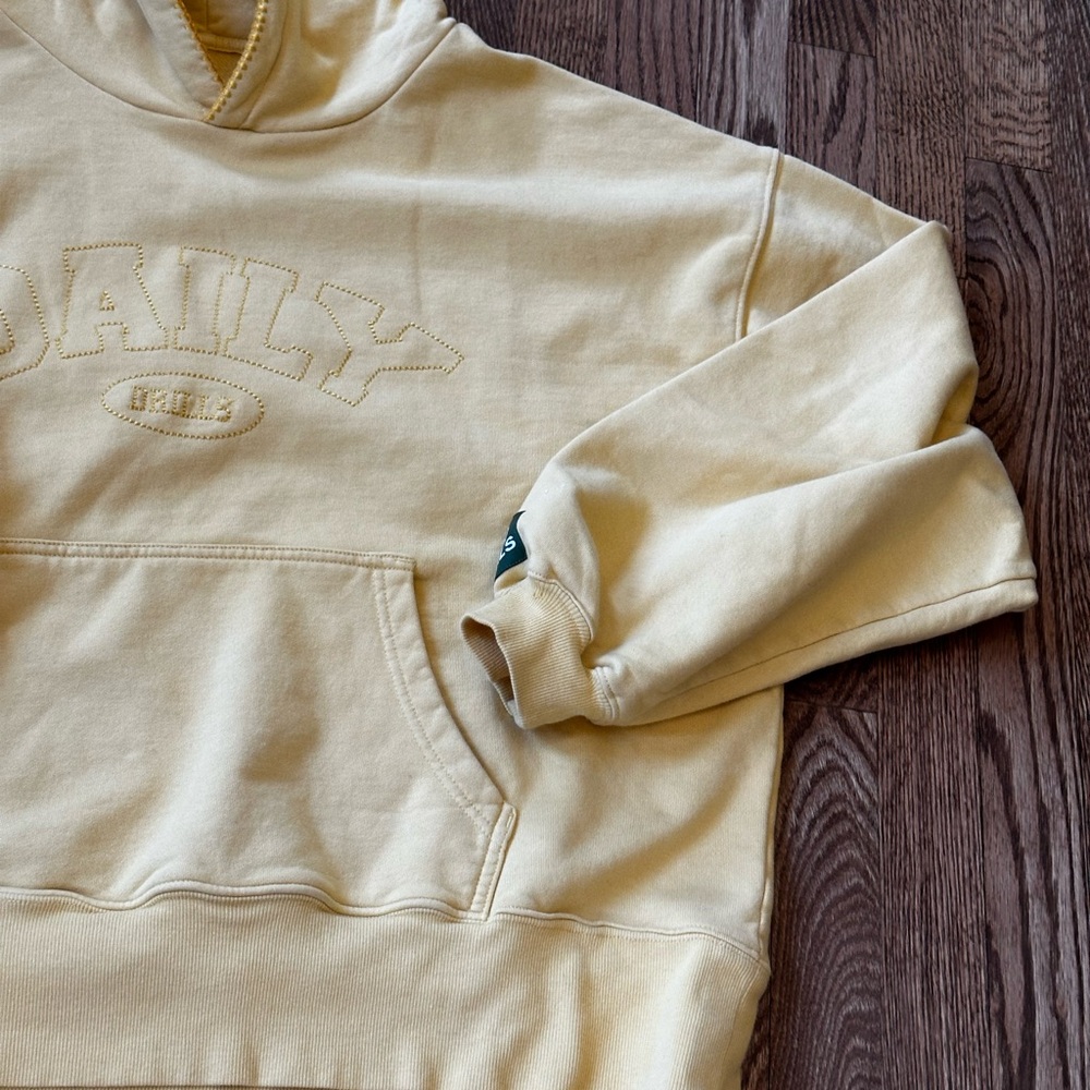 Daily Drills Oversized Yellow Hoodie - Picture 4 of 7